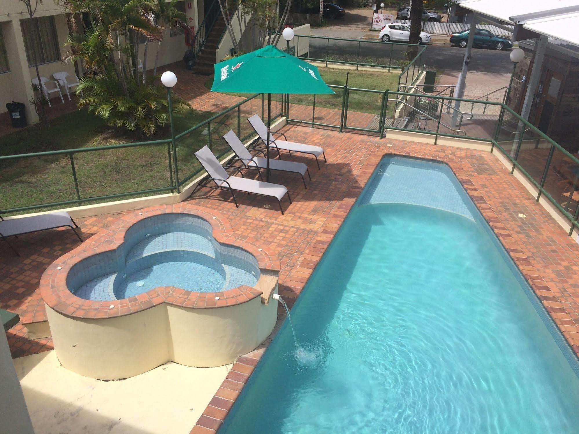 Darcy Arms Hotel Motel Gold Coast Extérieur photo