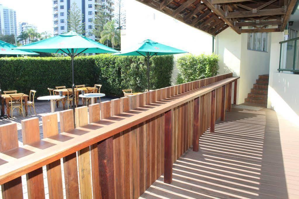 Darcy Arms Hotel Motel Gold Coast Extérieur photo