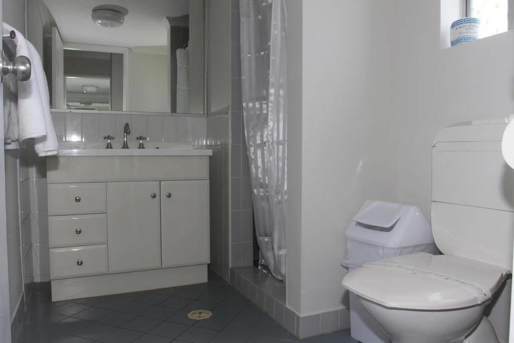Darcy Arms Hotel Motel Gold Coast Extérieur photo
